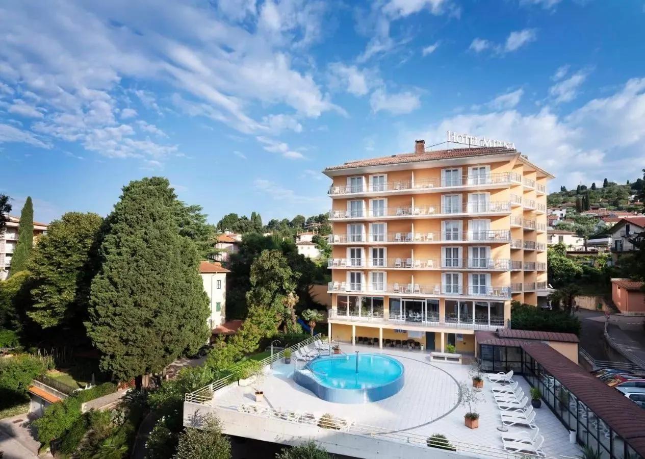 Hotel Mirna