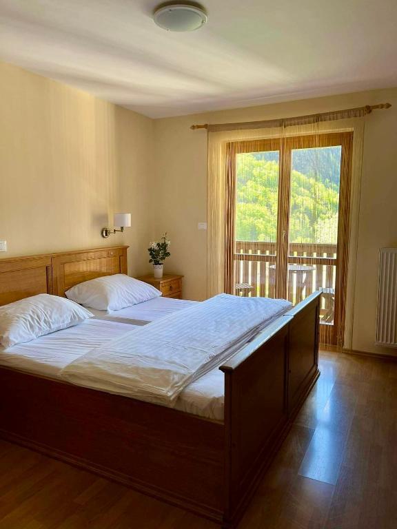 Hotell Alpine image 1