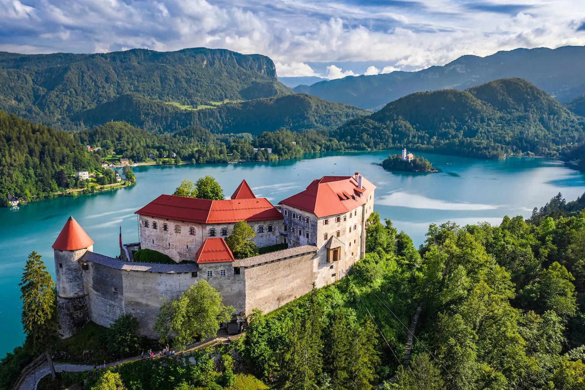 Bled castle and island Easy Resize.com  scaled 1