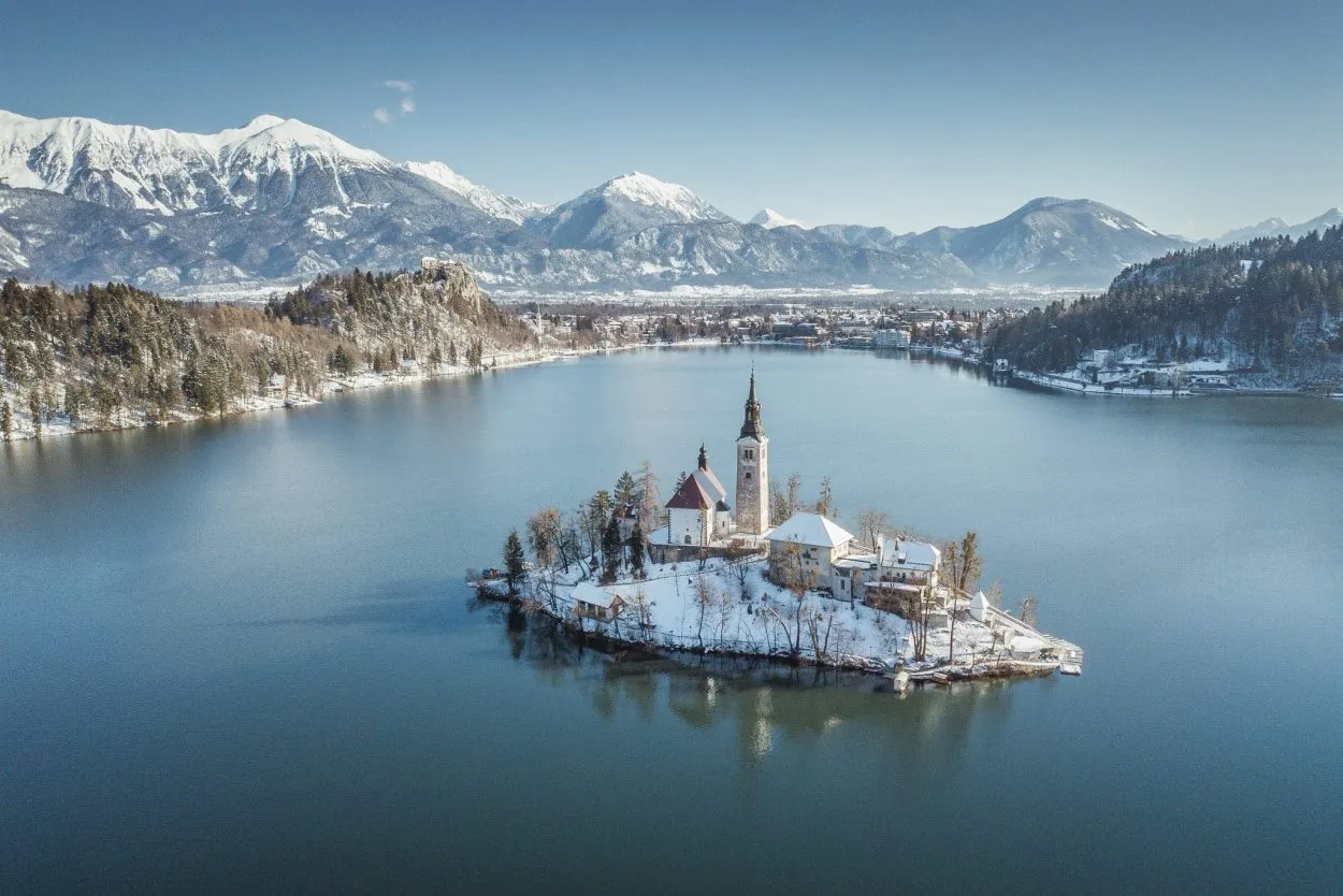 Winterpanorama van Bled