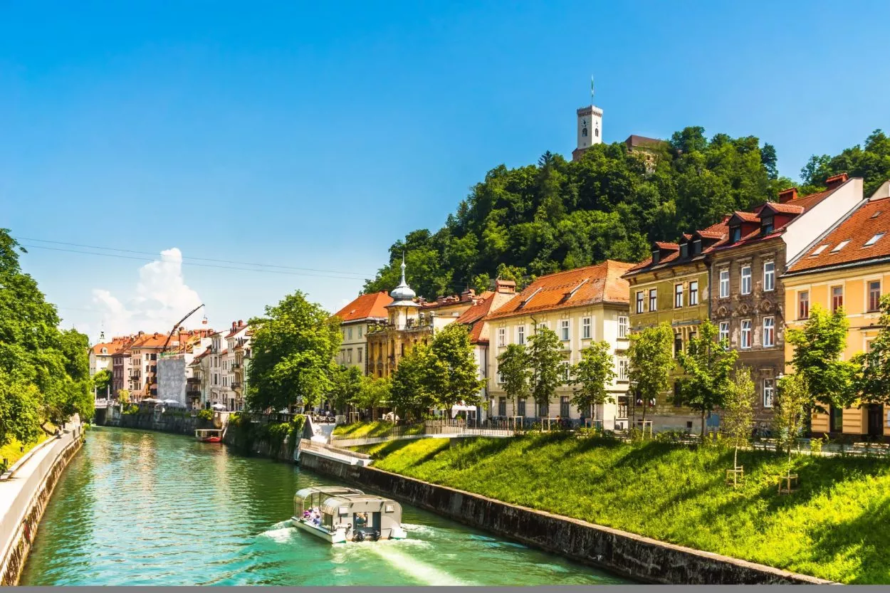 Slovenia Holidays - Vacation packages, private tours and weekend breaks